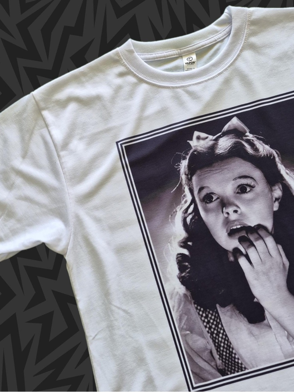 T-Shirt The Wizard of Oz DOROTHY Print Black & White JUDY GARLAND Pick Size S